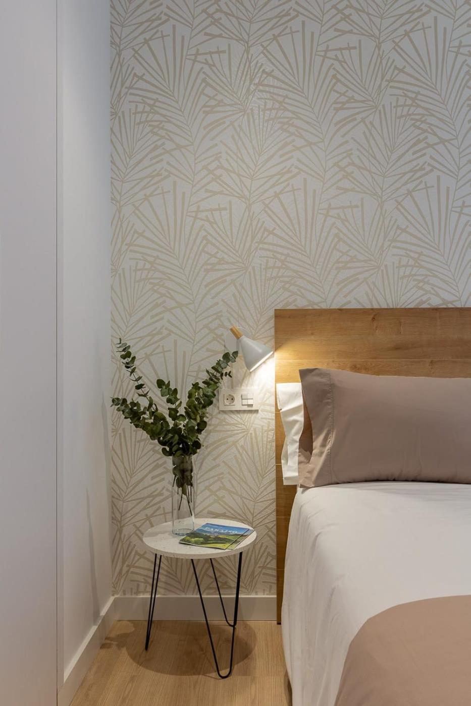 Room4You By Asturias Holidays Oviedo Bagian luar foto
