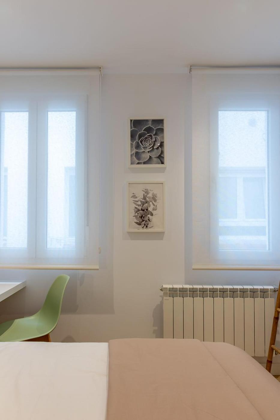 Room4You By Asturias Holidays Oviedo Bagian luar foto